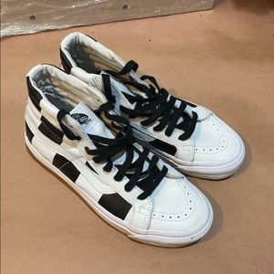 BARNEYS CHECKER VANS WOMENS 7.5